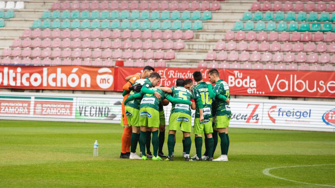 El CD Guijuelo en el partido de ida en el Ruta El CD Guijuelo en el partido de ida en el Ruta