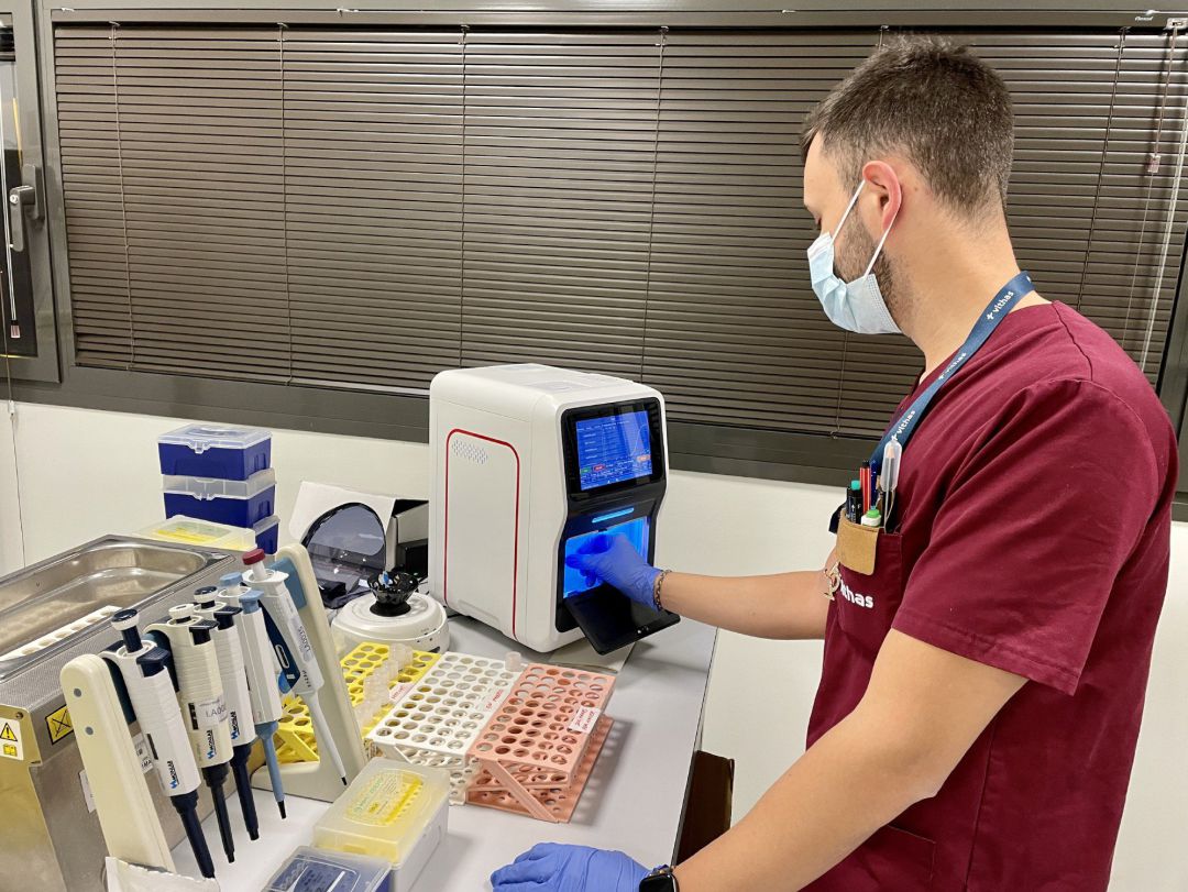 Realización de pruebas PCR en Vithas. Realización de pruebas PCR en Vithas.