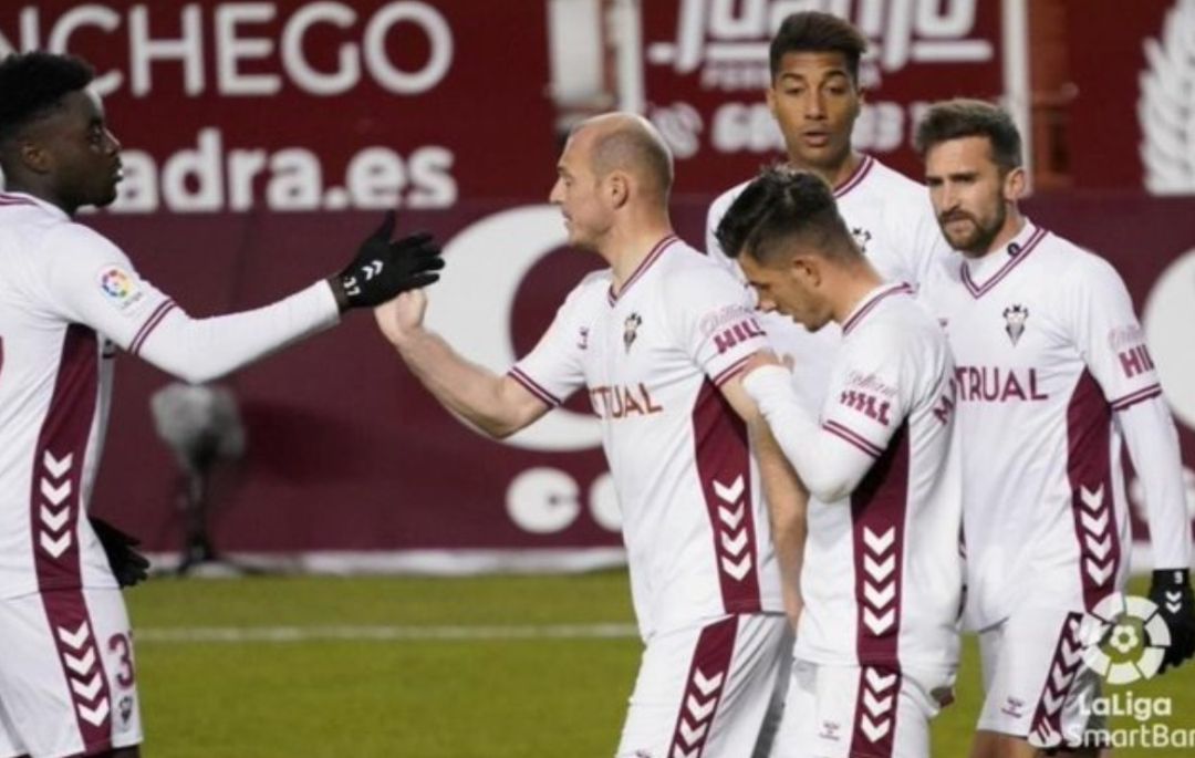 Victoria por la mínima del Albacete ante el Zaragoza Victoria por la mínima del Albacete ante el Zaragoza
