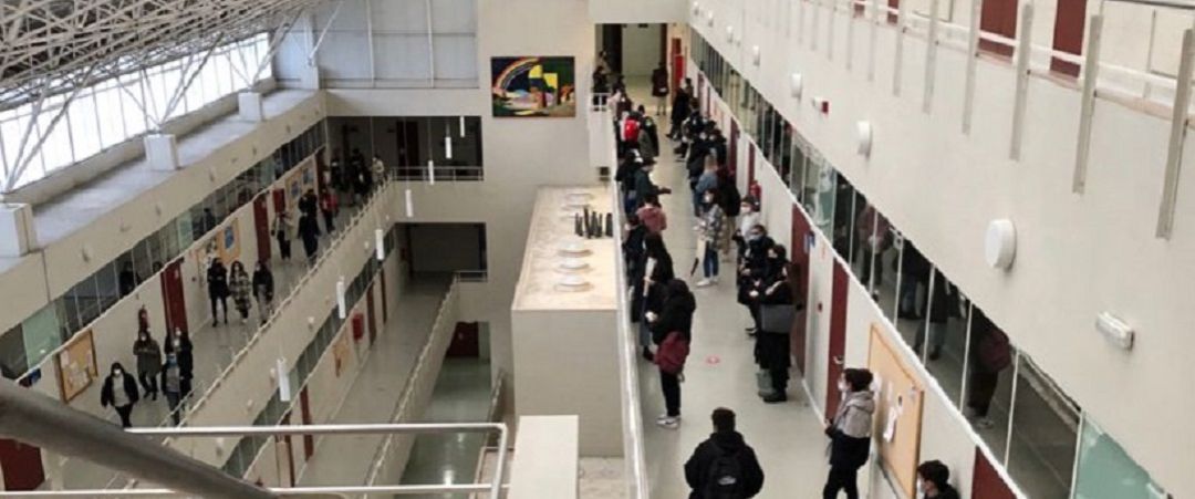 Estudiantes en la UDC Estudiantes en la UDC