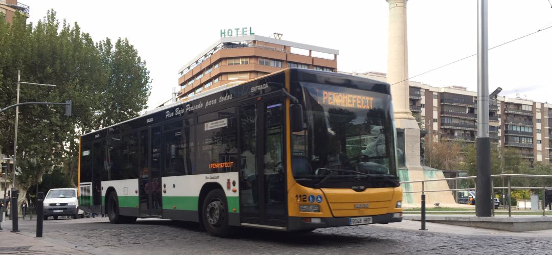 Autobús urbano de Jaén. Autobús urbano de Jaén.