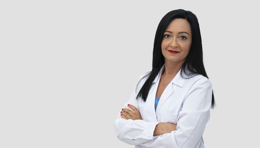 La Dra. Yvonne Bombín Molinero, segunda finalista de los premios a los médicos mejor valorados de España La Dra. Yvonne Bombín Molinero, segunda finalista de los premios a los médicos mejor valorados de España