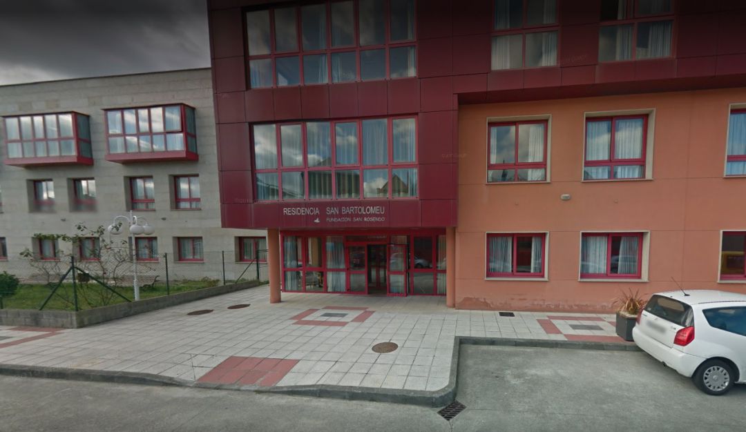 Una mujer es dada por muerta y reaparece en la residencia San Bartomeu de Xove, en Galicia 10 días después. Una mujer es dada por muerta y reaparece en la residencia San Bartomeu de Xove, en Galicia 10 días después.