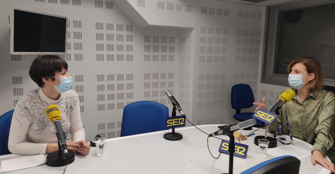 La portavoz nacional del BNG, Ana Pontón, durante una entrevista en Radio Galicia - Cadena SER. La portavoz nacional del BNG, Ana Pontón, durante una entrevista en Radio Galicia - Cadena SER.