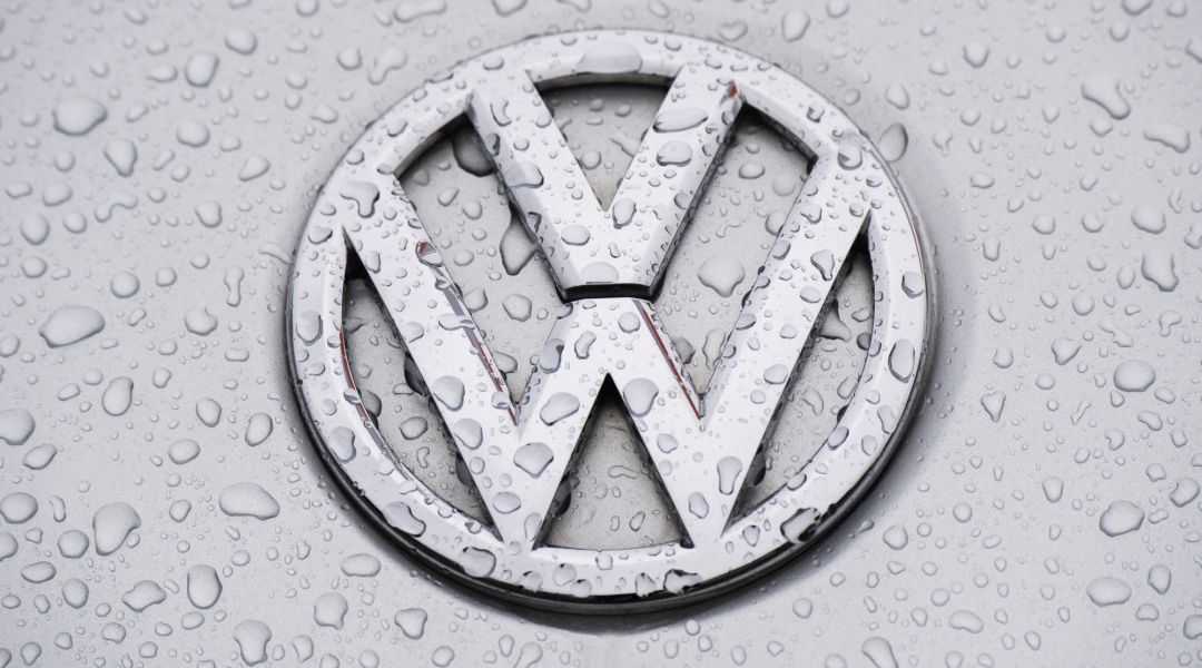 El juez ha estimado que el software instalado en los vehículos afectados de Volkswagen camuflaba las condiciones de las emisiones contaminantes El juez ha estimado que el software instalado en los vehículos afectados de Volkswagen camuflaba las condiciones de las emisiones contaminantes