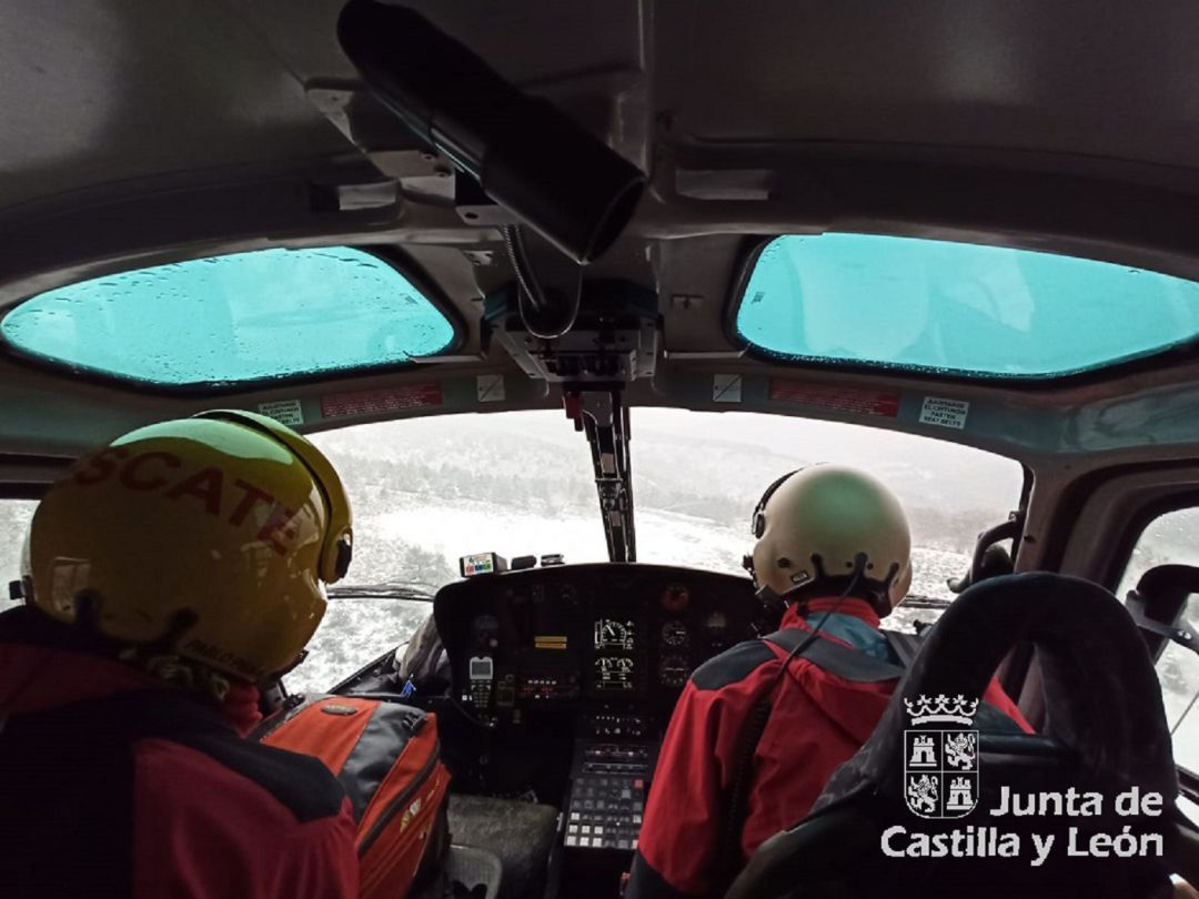 Helicóptero de rescate del Servicio de Emergencias 112CYL Helicóptero de rescate del Servicio de Emergencias 112CYL