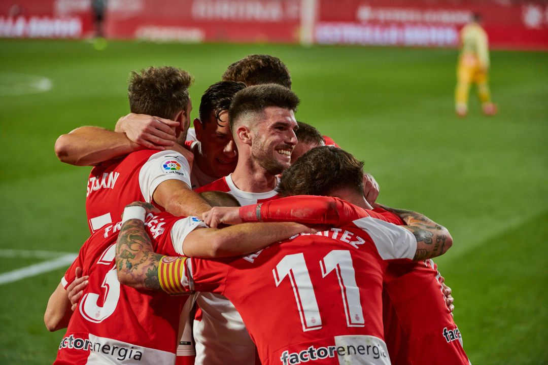 Els jugadors, celebrant un gol. Els jugadors, celebrant un gol.
