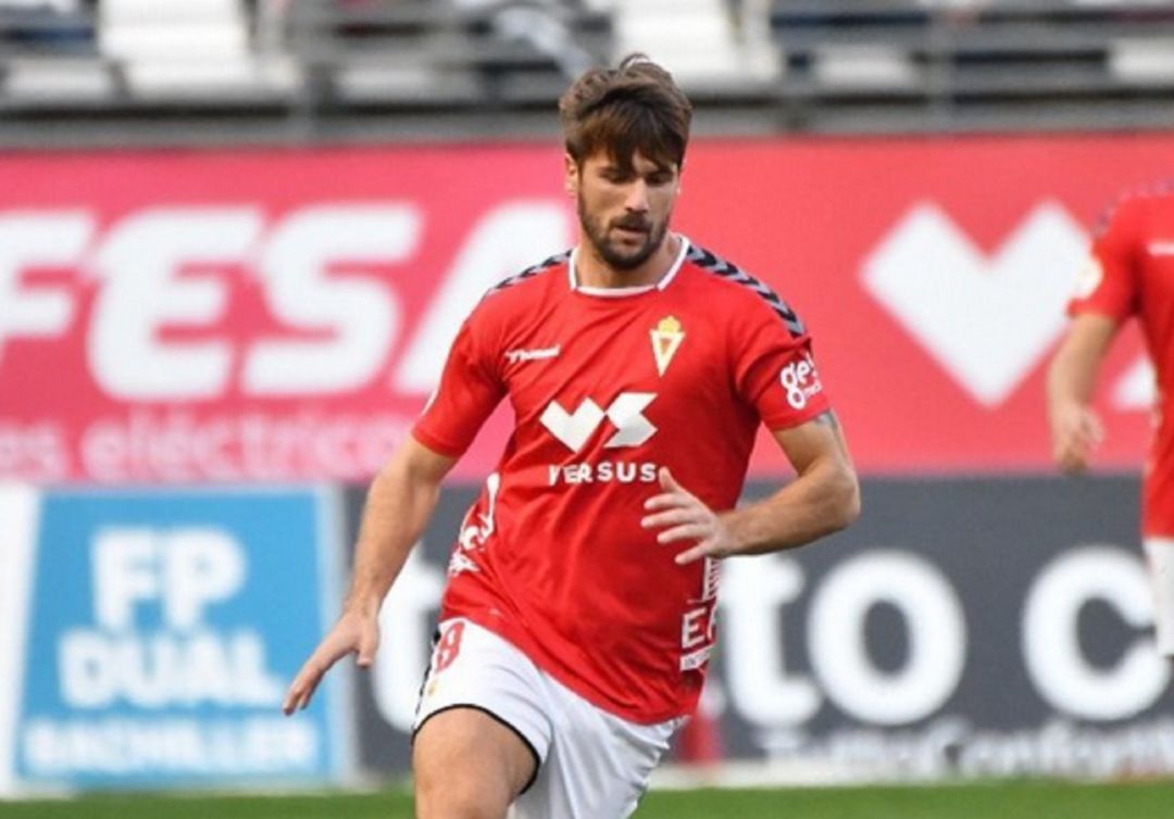 Mario Abenza durante esta temporada en el Real Murcia Mario Abenza durante esta temporada en el Real Murcia