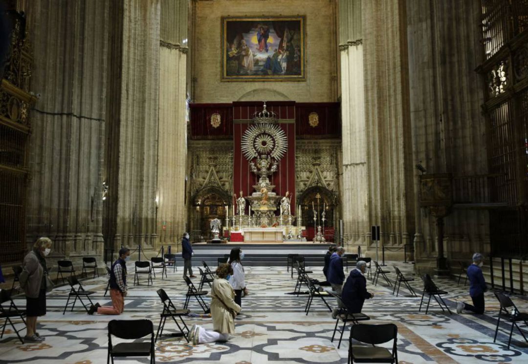 Misa en la Catedral de Sevilla con las medidas sanitarias en vigor Misa en la Catedral de Sevilla con las medidas sanitarias en vigor