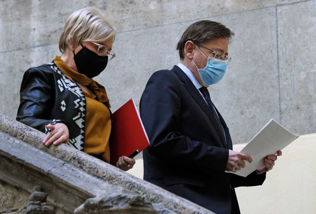 La consellera de Sanidad, Ana Barceló, y el president de la Generalitat, Ximo Puig, en una imagen de archivo La consellera de Sanidad, Ana Barceló, y el president de la Generalitat, Ximo Puig, en una imagen de archivo