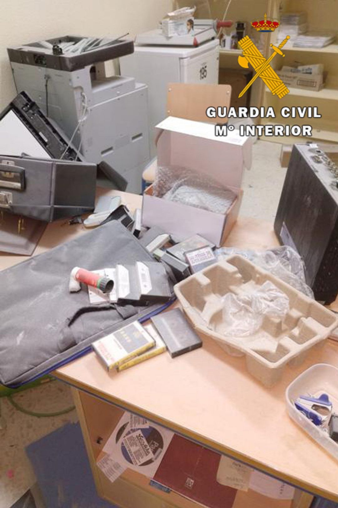 Destrozos ocasionados en el centro Destrozos ocasionados en el centro