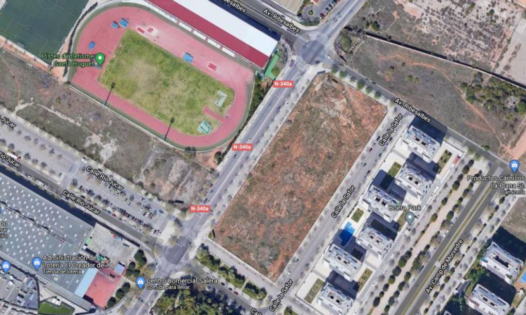 Solar en avenida Enrique Gimeno propuesto para construir el conservatorio Solar en avenida Enrique Gimeno propuesto para construir el conservatorio