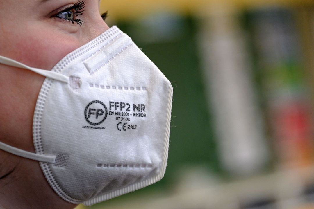 La mascarilla FFP2 es de uso obligatorio en Bavaria en comercio, transporte público y ámbito sanitario. La mascarilla FFP2 es de uso obligatorio en Bavaria en comercio, transporte público y ámbito sanitario.