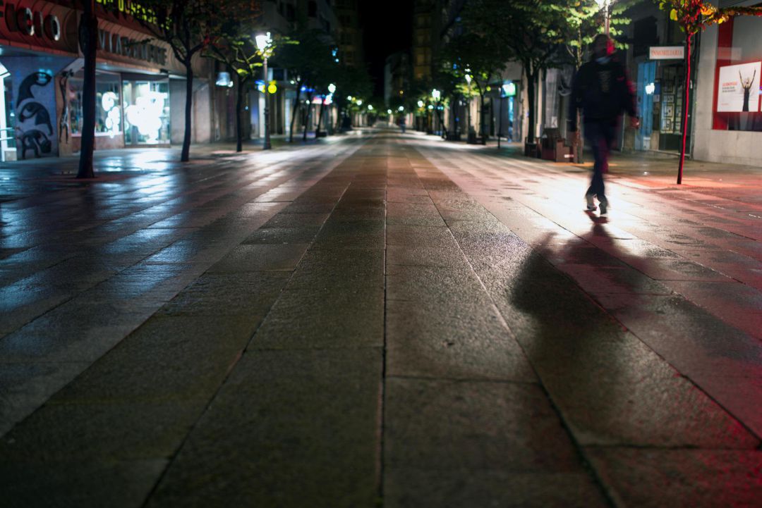Las nuevas restricciones se dejan notar en las calles Las nuevas restricciones se dejan notar en las calles