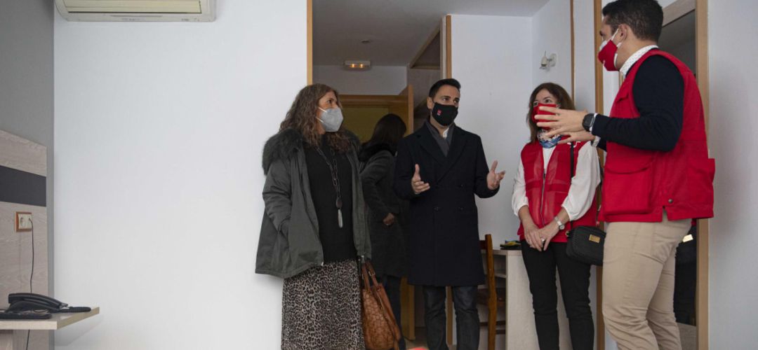 Visita al hostal para personas sin hogar en Alcobendas Visita al hostal para personas sin hogar en Alcobendas