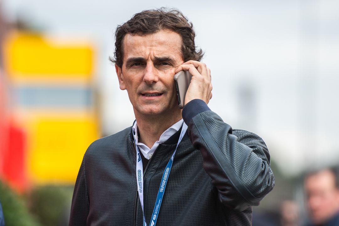 El emotivo mensaje de despedida de De la Rosa a Adrián Campos: "Siento no habérselo dicho nunca" El emotivo mensaje de despedida de De la Rosa a Adrián Campos: "Siento no habérselo dicho nunca"
