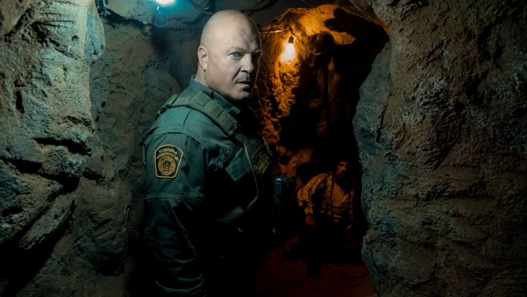 Michael Chiklis en una escena de la serie Coyote Michael Chiklis en una escena de la serie Coyote