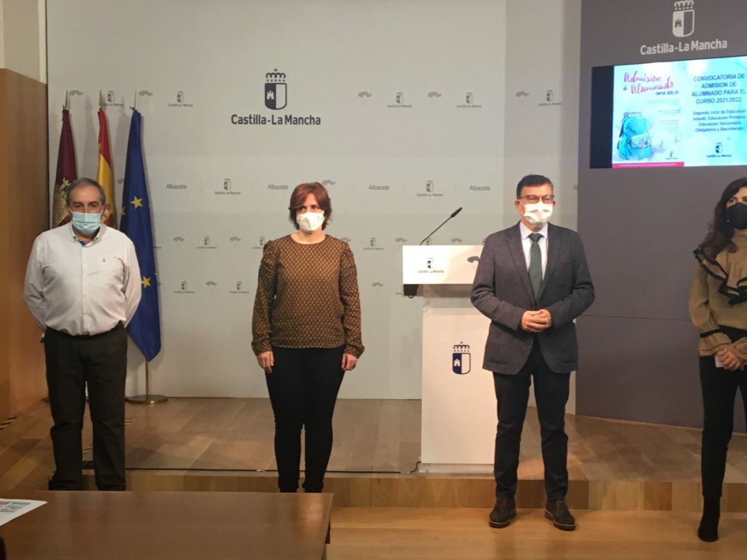 Diego Pérez, delegado provincial de Educación, Cultura y Deporte, en la Casa Perona de Albacete. Diego Pérez, delegado provincial de Educación, Cultura y Deporte, en la Casa Perona de Albacete.