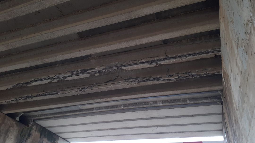 Daños causados en el puente Daños causados en el puente