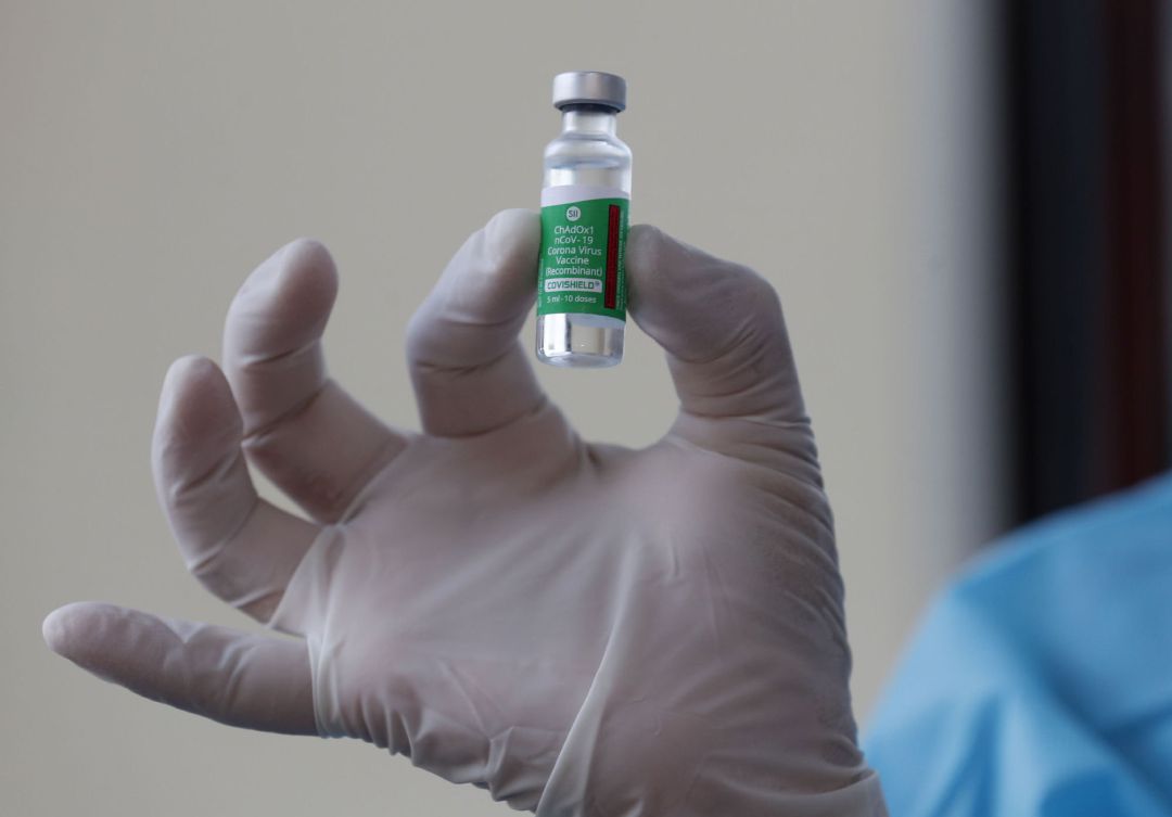 Vacuna distribuida para frenar el avance del coronavirus. Vacuna distribuida para frenar el avance del coronavirus.