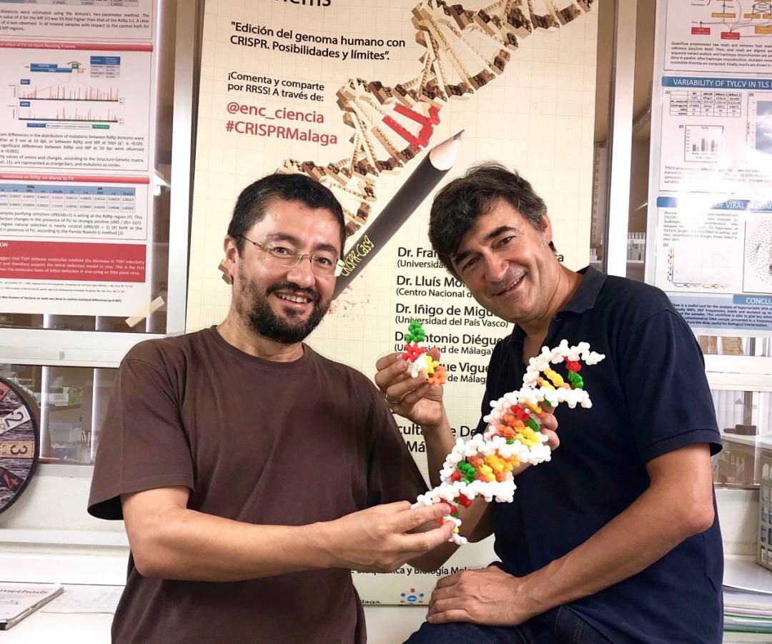Francis Villatoro y Enrique Viguera divulgan la ciencia cada semana en Ser Málaga Francis Villatoro y Enrique Viguera divulgan la ciencia cada semana en Ser Málaga