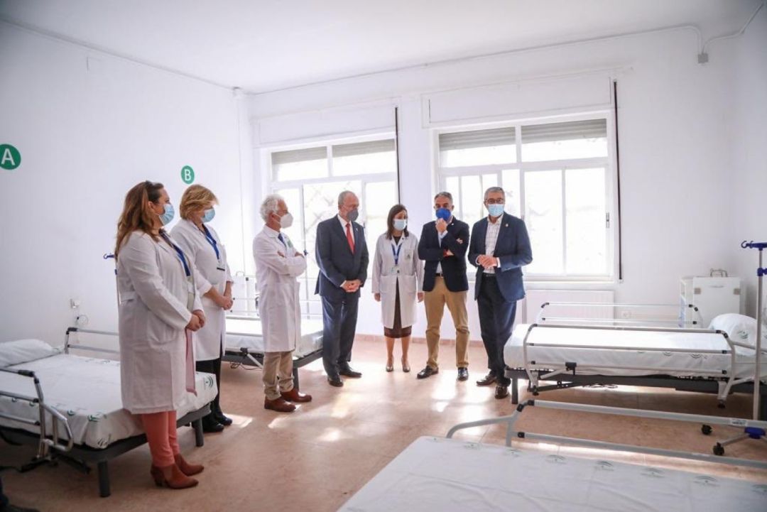 Los autoridades en el centro Guadalmedina de Málaga este sábado Los autoridades en el centro Guadalmedina de Málaga este sábado