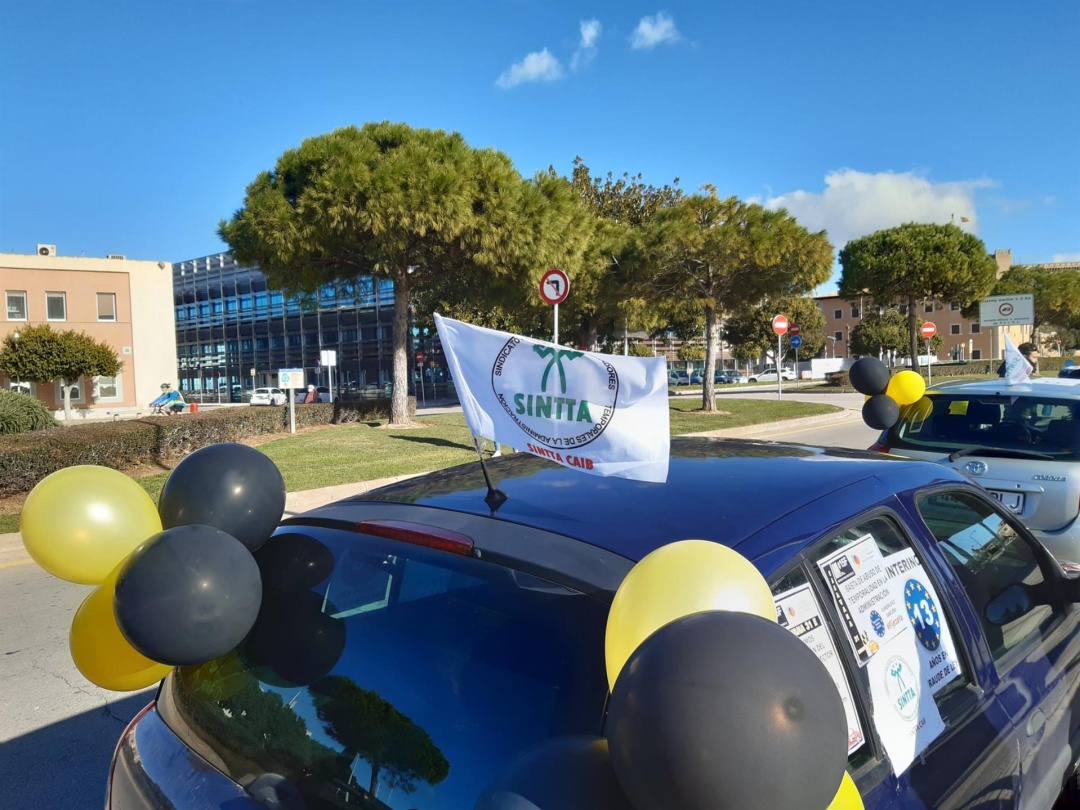 Imagen de la protesta de este domingo en Palma. Imagen de la protesta de este domingo en Palma.