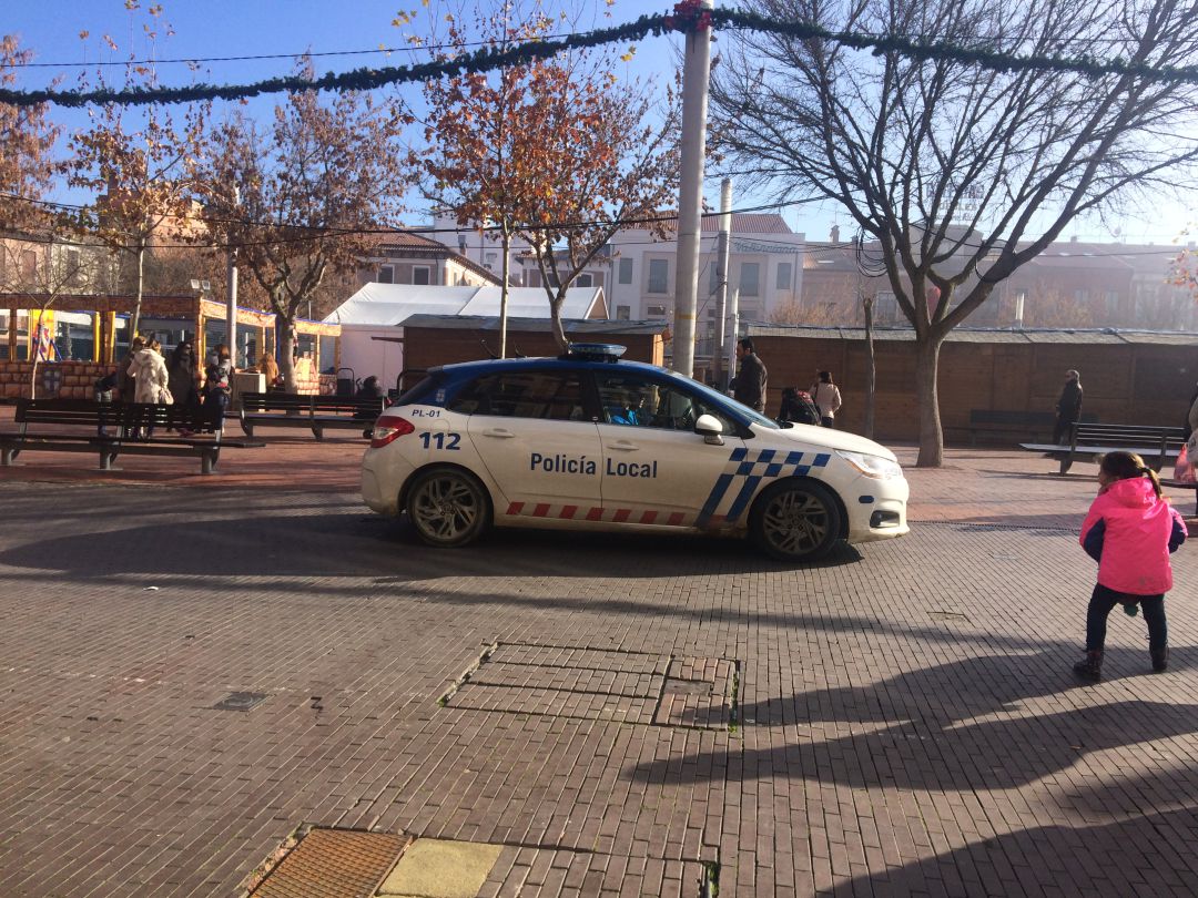 La Policía Local vigila que se cumplan los confinamientos por covid La Policía Local vigila que se cumplan los confinamientos por covid