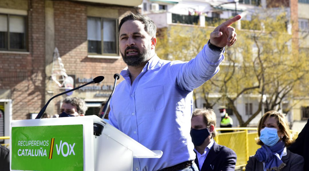 El presidente de VOX, Santiago Abascal, durante su intervención en una campaña electoral en Barcelona El presidente de VOX, Santiago Abascal, durante su intervención en una campaña electoral en Barcelona