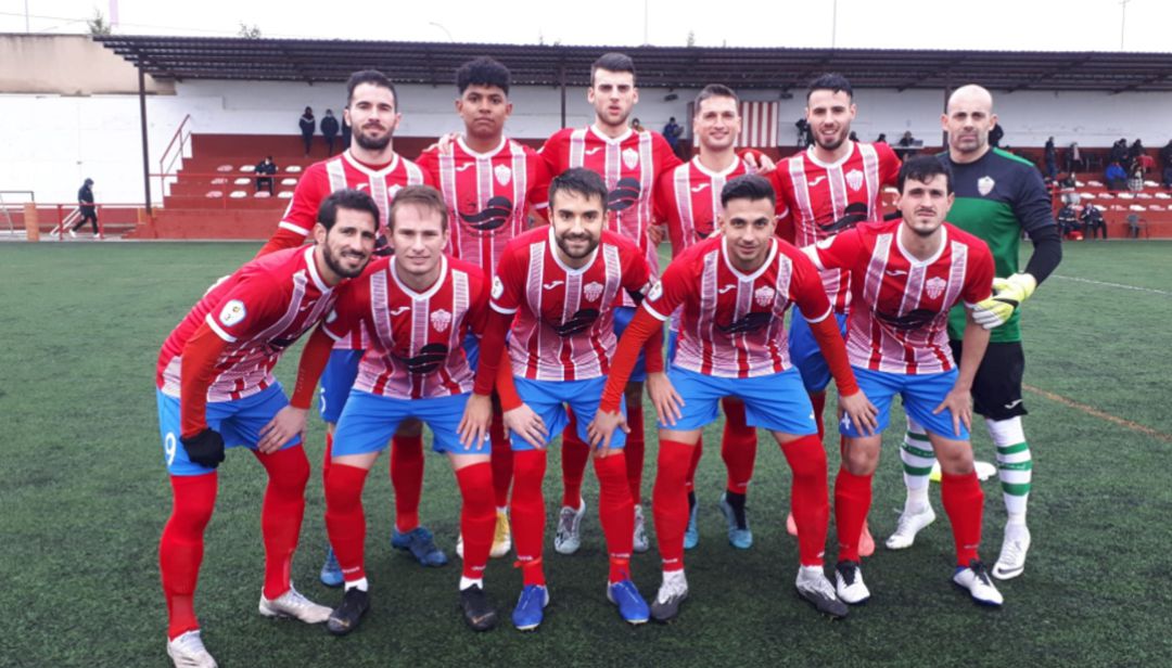Alineación ante el Depor Guadalajara Alineación ante el Depor Guadalajara