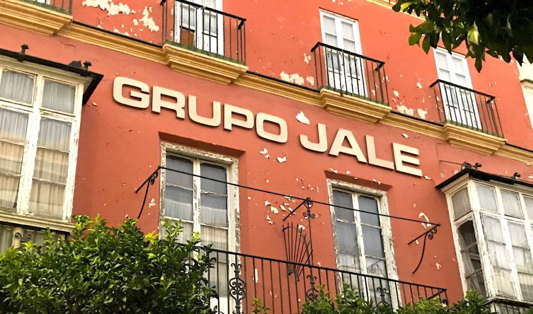 Antigua sede del grupo JALE en la Calle Larga de El Puerto Antigua sede del grupo JALE en la Calle Larga de El Puerto