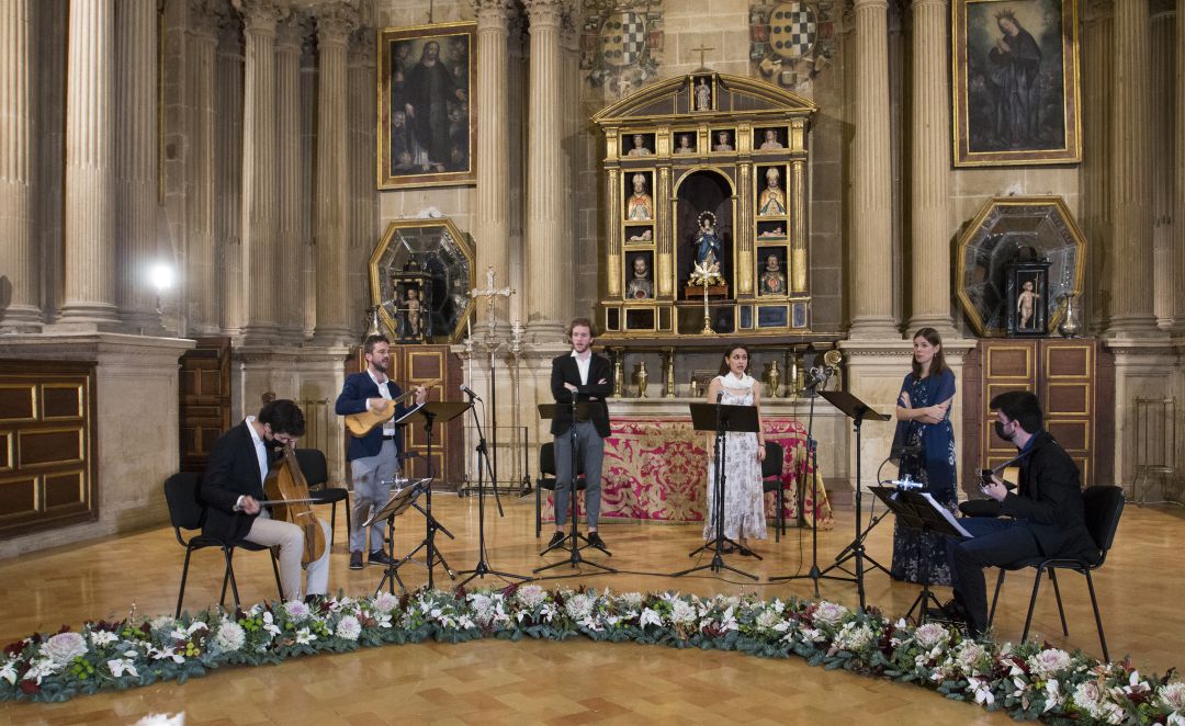 Uno de los conciertos retransmitidos online por la UJA, desde un escenario tan romántico como es la Catedral de Jaén Uno de los conciertos retransmitidos online por la UJA, desde un escenario tan romántico como es la Catedral de Jaén