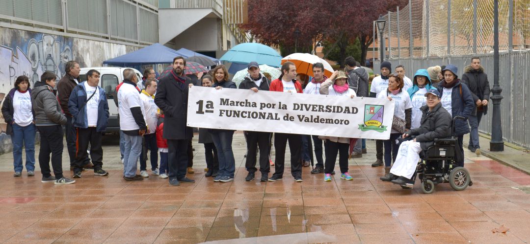 La organización mantiene talleres y cursos para todo tipo de personas La organización mantiene talleres y cursos para todo tipo de personas