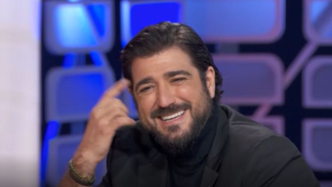 Antonio Orozco habla sobre su pasado como Manuela. Antonio Orozco habla sobre su pasado como Manuela.