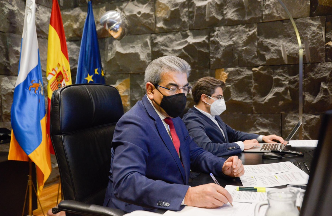 Román Rodríguez, vicepresidente y consejero de Hacienda, observa al Plan de Infraestructuras Turísticas de Canarias como una oportunidad para reforzar al destino con la financiación de fondos europeos y recursos propios Román Rodríguez, vicepresidente y consejero de Hacienda, observa al Plan de Infraestructuras Turísticas de Canarias como una oportunidad para reforzar al destino con la financiación de fondos europeos y recursos propios