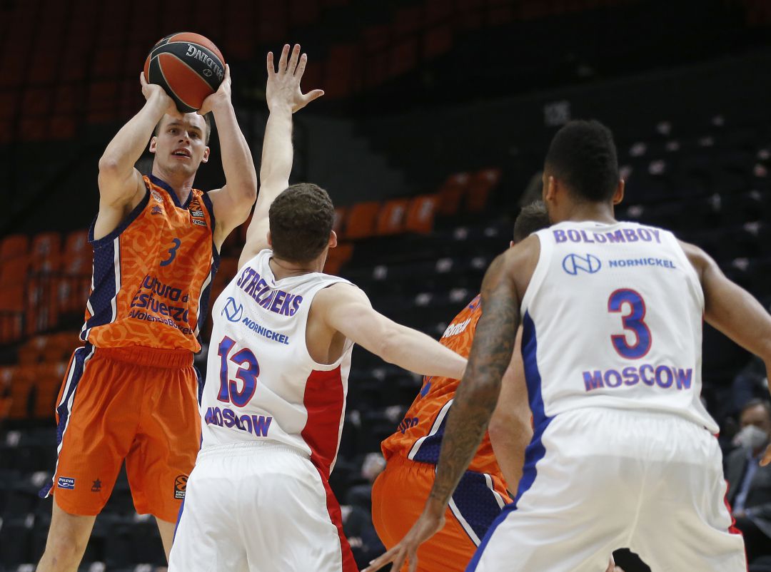 Prepelic, ante el CSKA de Moscú. Prepelic, ante el CSKA de Moscú.