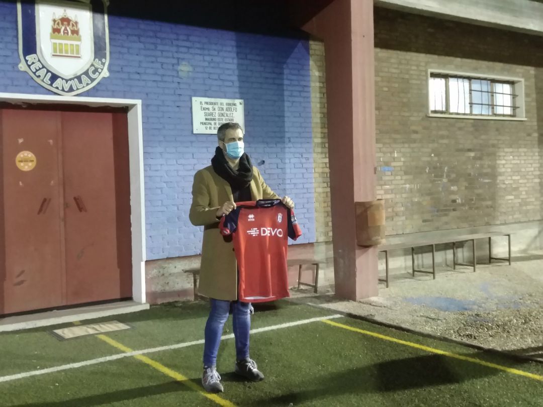 María Hernández, presentado como nuevo entrenador del Real Ávila María Hernández, presentado como nuevo entrenador del Real Ávila