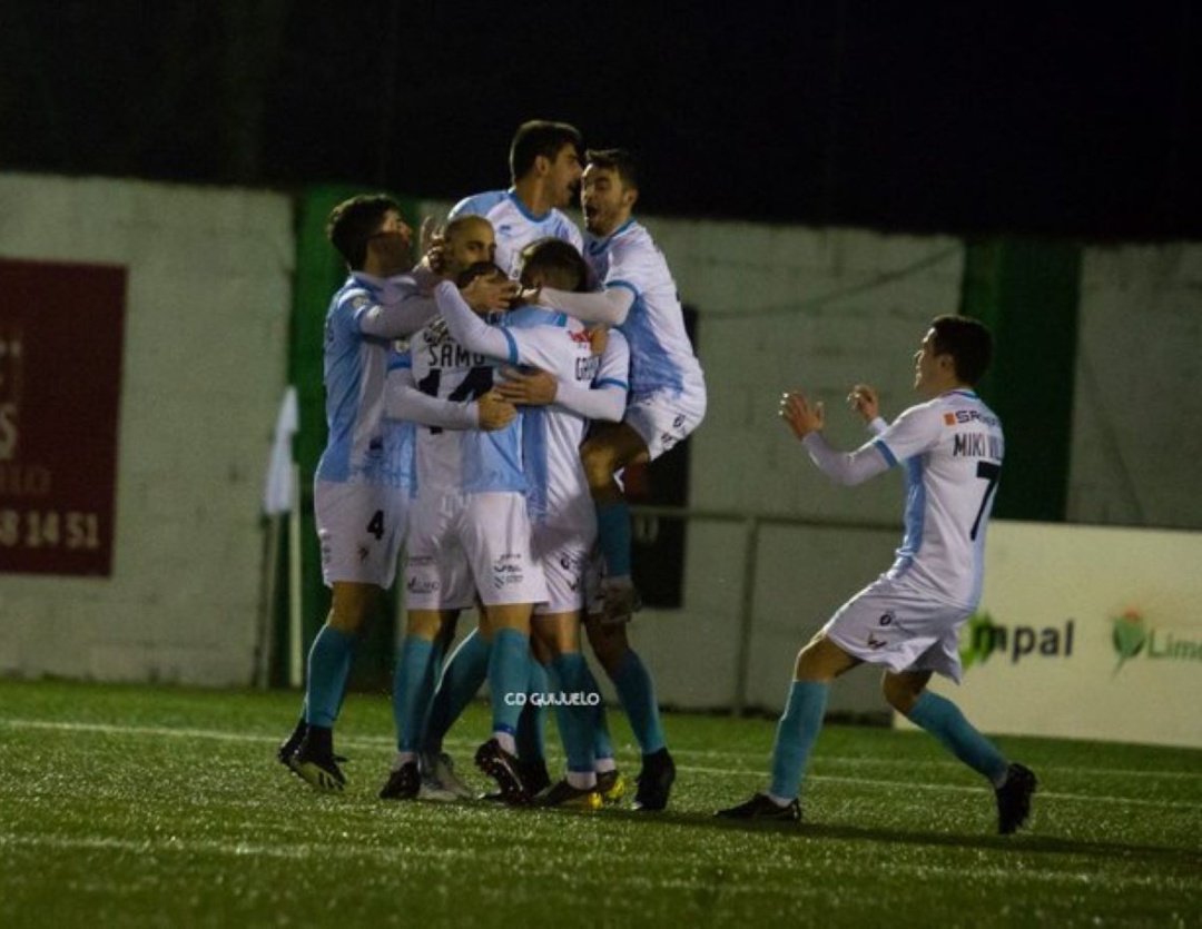 Los jugadores del Compos celebran el gol del empate marcado por Gabri Palmás Los jugadores del Compos celebran el gol del empate marcado por Gabri Palmás