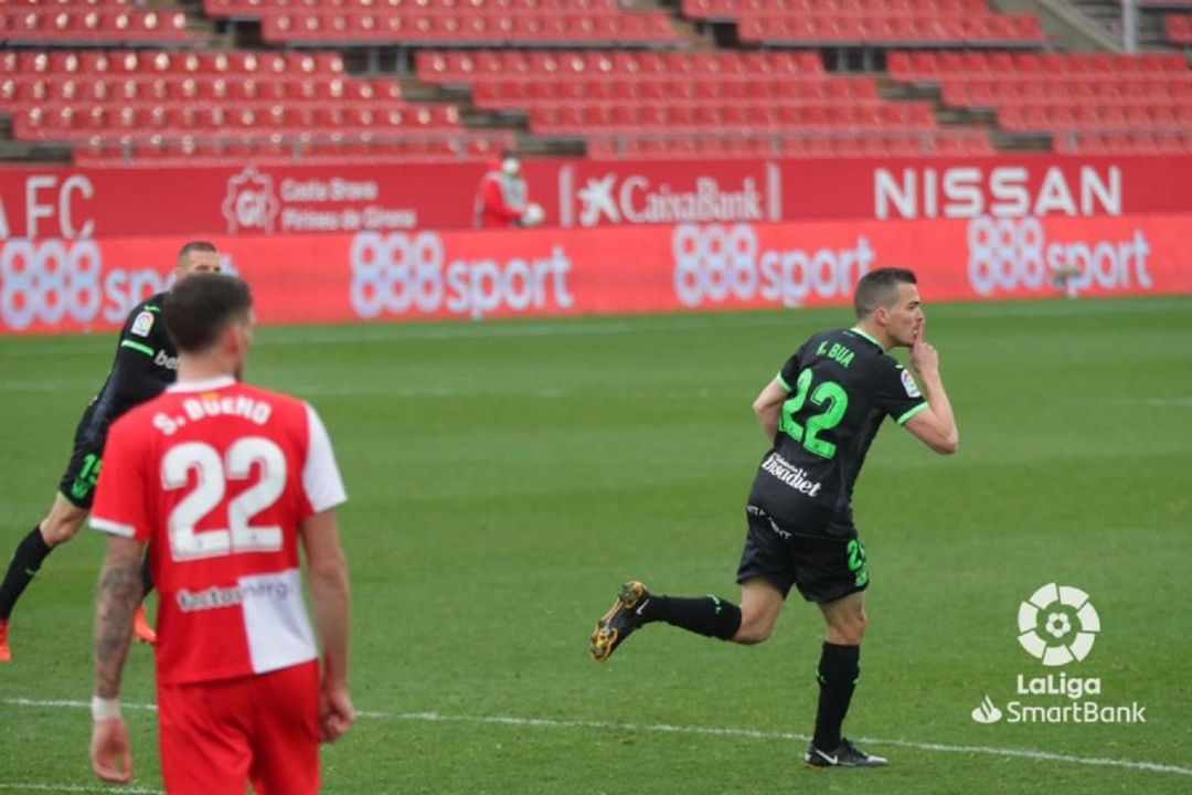 Kevin Bua anotant el primer gol. Kevin Bua anotant el primer gol.