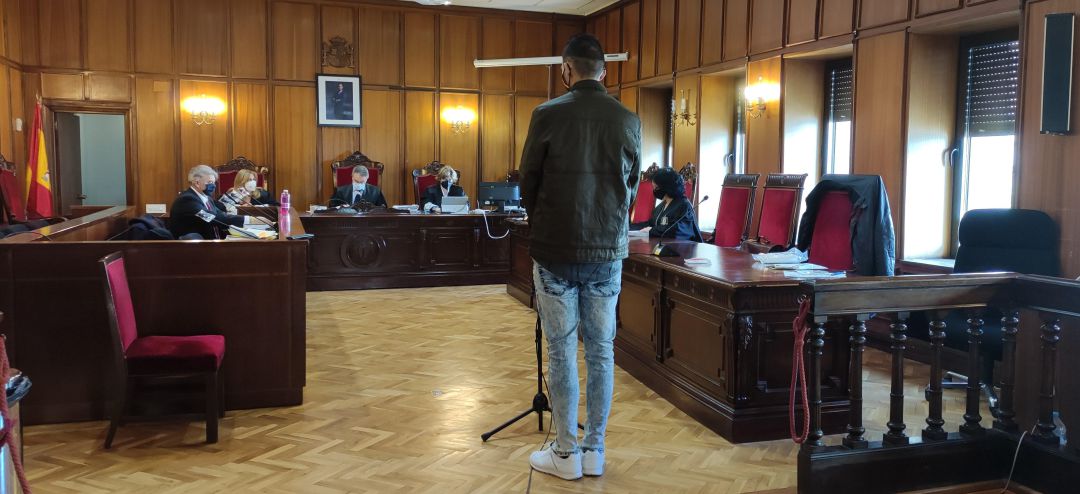 Imagen del acusado testificando este lunes Imagen del acusado testificando este lunes
