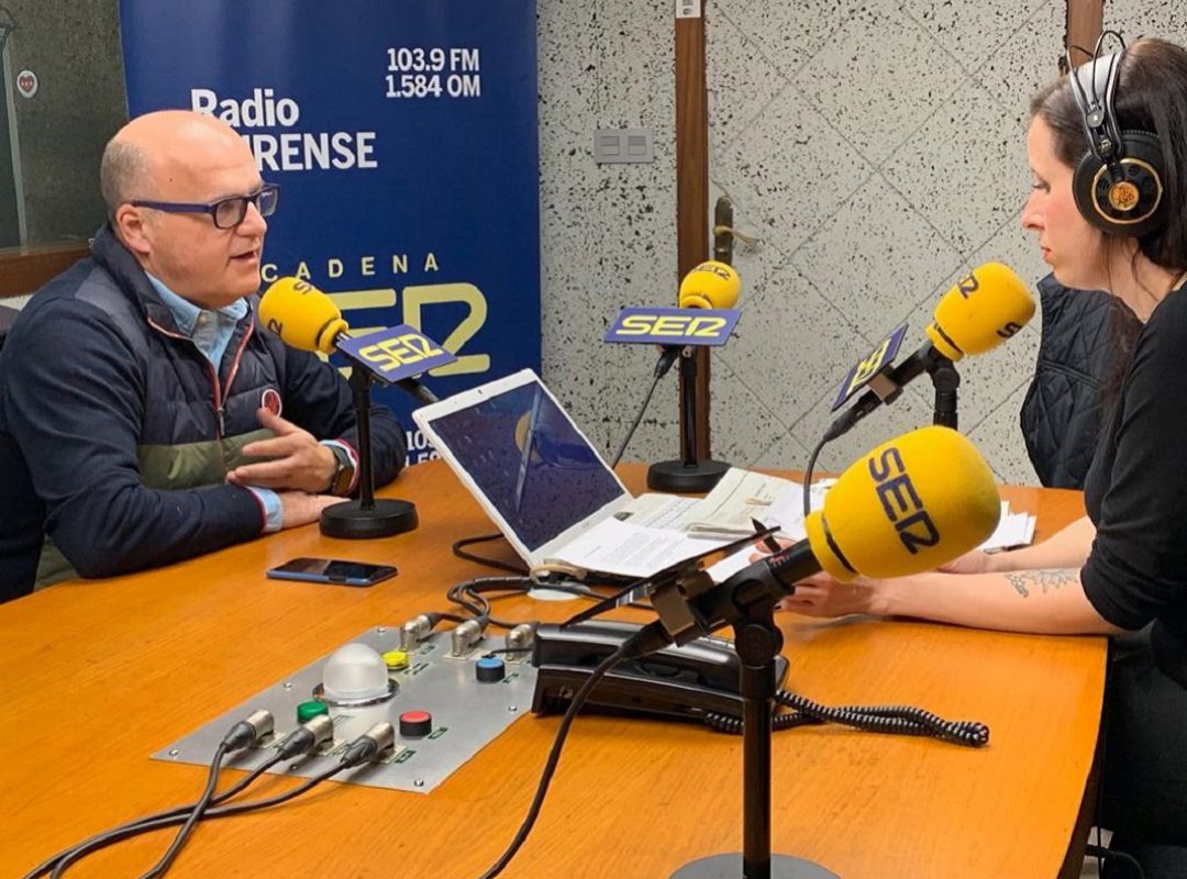 José Manuel Baltar, presidente de la Deputación de Ourense, en el estudio Ramón Puga José Manuel Baltar, presidente de la Deputación de Ourense, en el estudio Ramón Puga