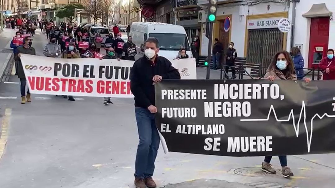 Manifestación del sector empresarial del norte de la provincia en Baza Manifestación del sector empresarial del norte de la provincia en Baza