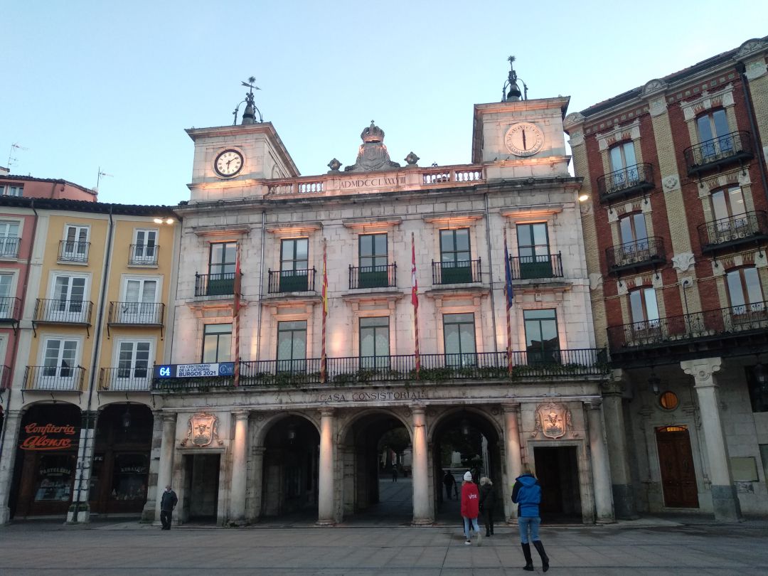 El patrocinio de la Fundanción VIII Centenario genera polémica en el Ayuntamiento de Burgos El patrocinio de la Fundanción VIII Centenario genera polémica en el Ayuntamiento de Burgos