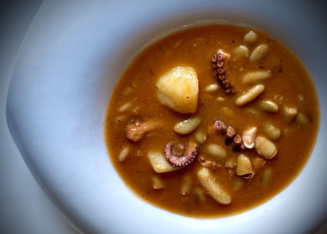 Verdinas con pulpo. Verdinas con pulpo.