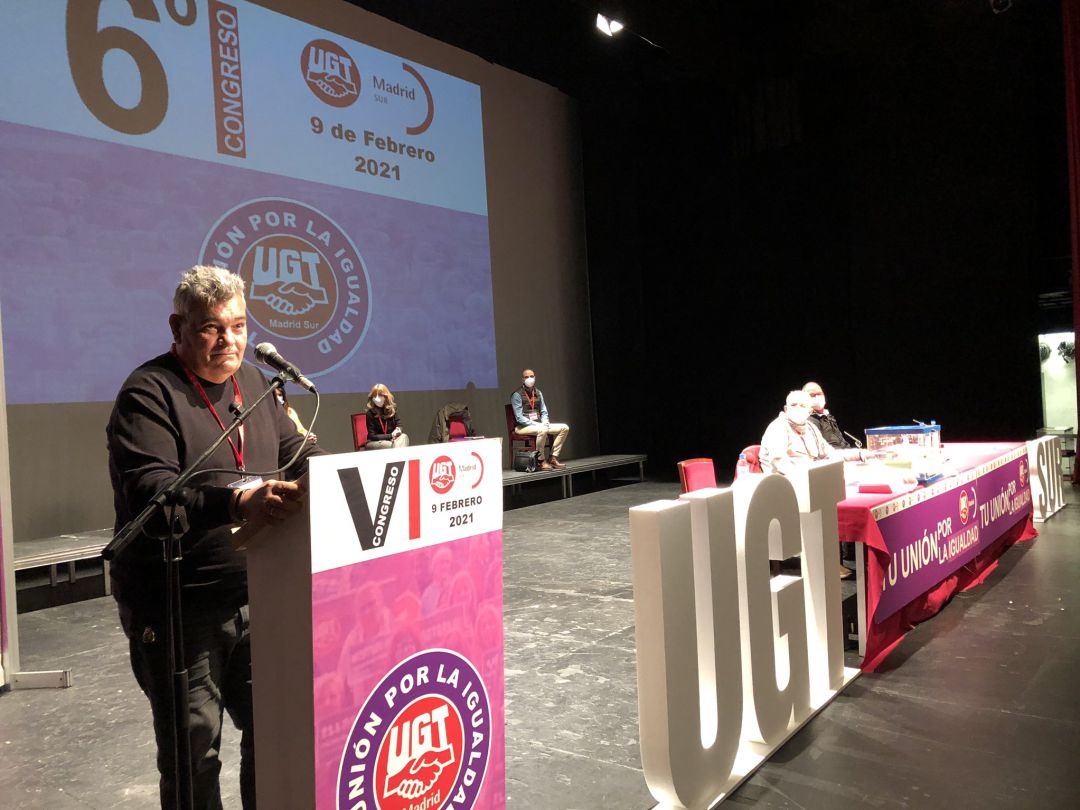 Palacios (i) fue elegido con el 70 % de los votos emitidos por los 66 delegados participantes en el congreso que tuvo lugar en el Teatro Federico García Lorca de Getafe. Palacios (i) fue elegido con el 70 % de los votos emitidos por los 66 delegados participantes en el congreso que tuvo lugar en el Teatro Federico García Lorca de Getafe.