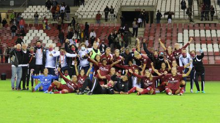 El EDF Logroño celebrando el pase a la final de la Copa de la Reina. El EDF Logroño celebrando el pase a la final de la Copa de la Reina.