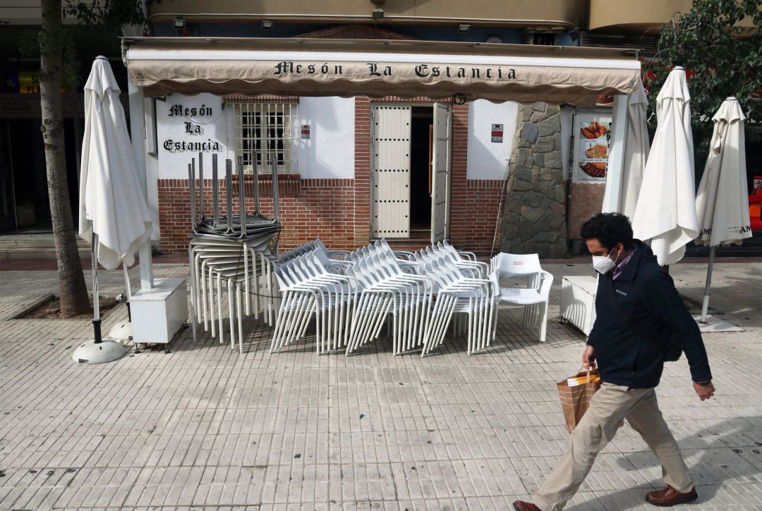 Los epidemiólogos alertan de que las palabras de Garrido ponen en peligro las medidas y su rigor científico. Los epidemiólogos alertan de que las palabras de Garrido ponen en peligro las medidas y su rigor científico.