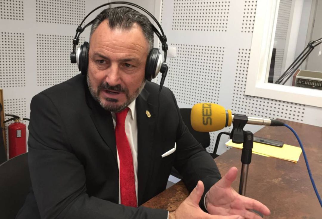 Eduardo Morán, en los estudios de la SER Eduardo Morán, en los estudios de la SER