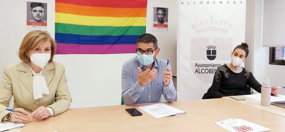 Se va a formar un grupo de "embajadores" que defenderán la diversidad sexual y de género en la localidad Se va a formar un grupo de "embajadores" que defenderán la diversidad sexual y de género en la localidad