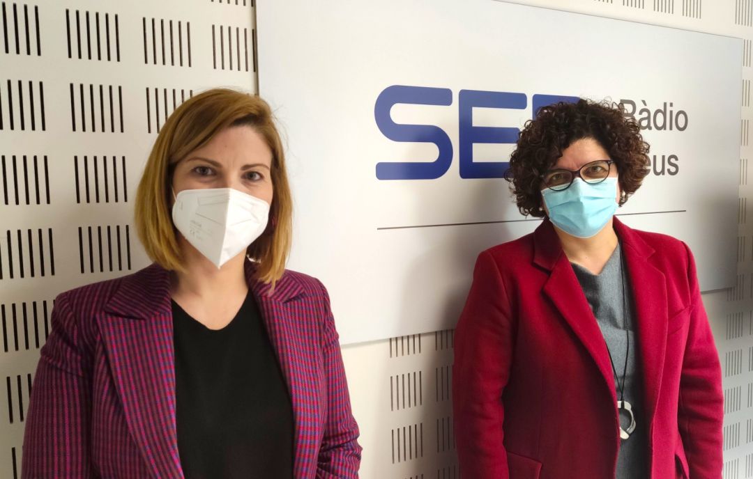 Raquel Sans i Rosa María Ibarra als estudis de Ràdio Reus Raquel Sans i Rosa María Ibarra als estudis de Ràdio Reus
